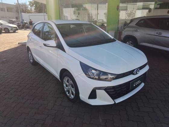 HYUNDAI HB20 1.0 12V FLEX COMFORT PLUS MANUAL HYUNDAI HB20 1.0 12V FLEX COMFORT PLUS MANUAL